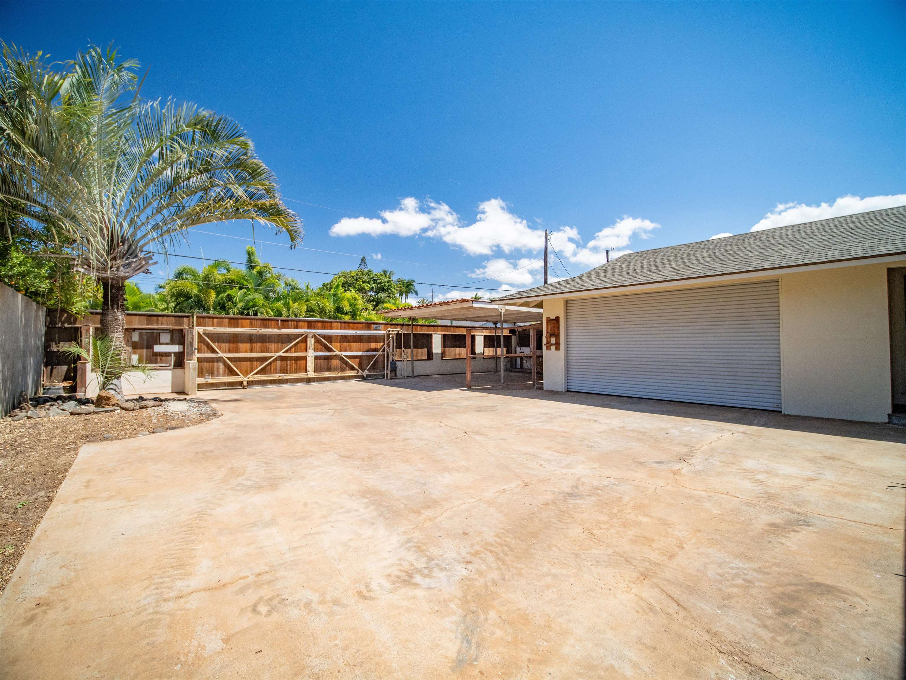 Kihei, Hawaii, 96753, United States, 4 Bedrooms Bedrooms, ,4 BathroomsBathrooms,Residential,For Sale,1947977