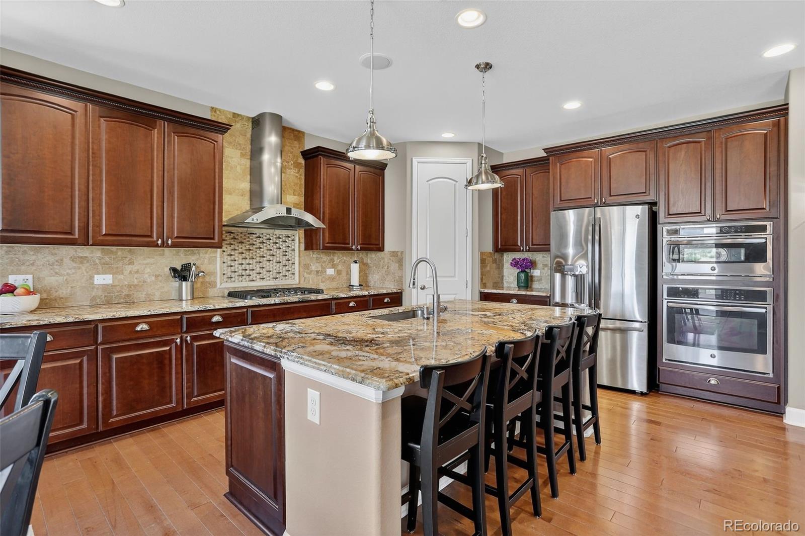 Castle Rock, Colorado, 80108, United States, 4 Bedrooms Bedrooms, ,3 BathroomsBathrooms,Residential,For Sale,1917408