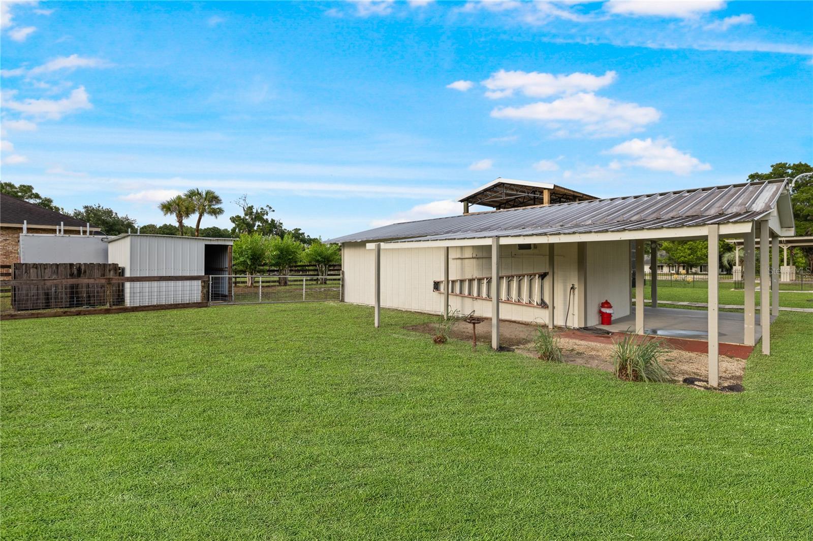 Deland, Florida, 32720, United States, 5 Bedrooms Bedrooms, ,3 BathroomsBathrooms,Residential,For Sale,2048830