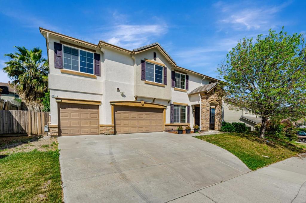 Pittsburg, California, 94565, United States, 6 Bedrooms Bedrooms, ,5 BathroomsBathrooms,Residential,For Sale,1791756