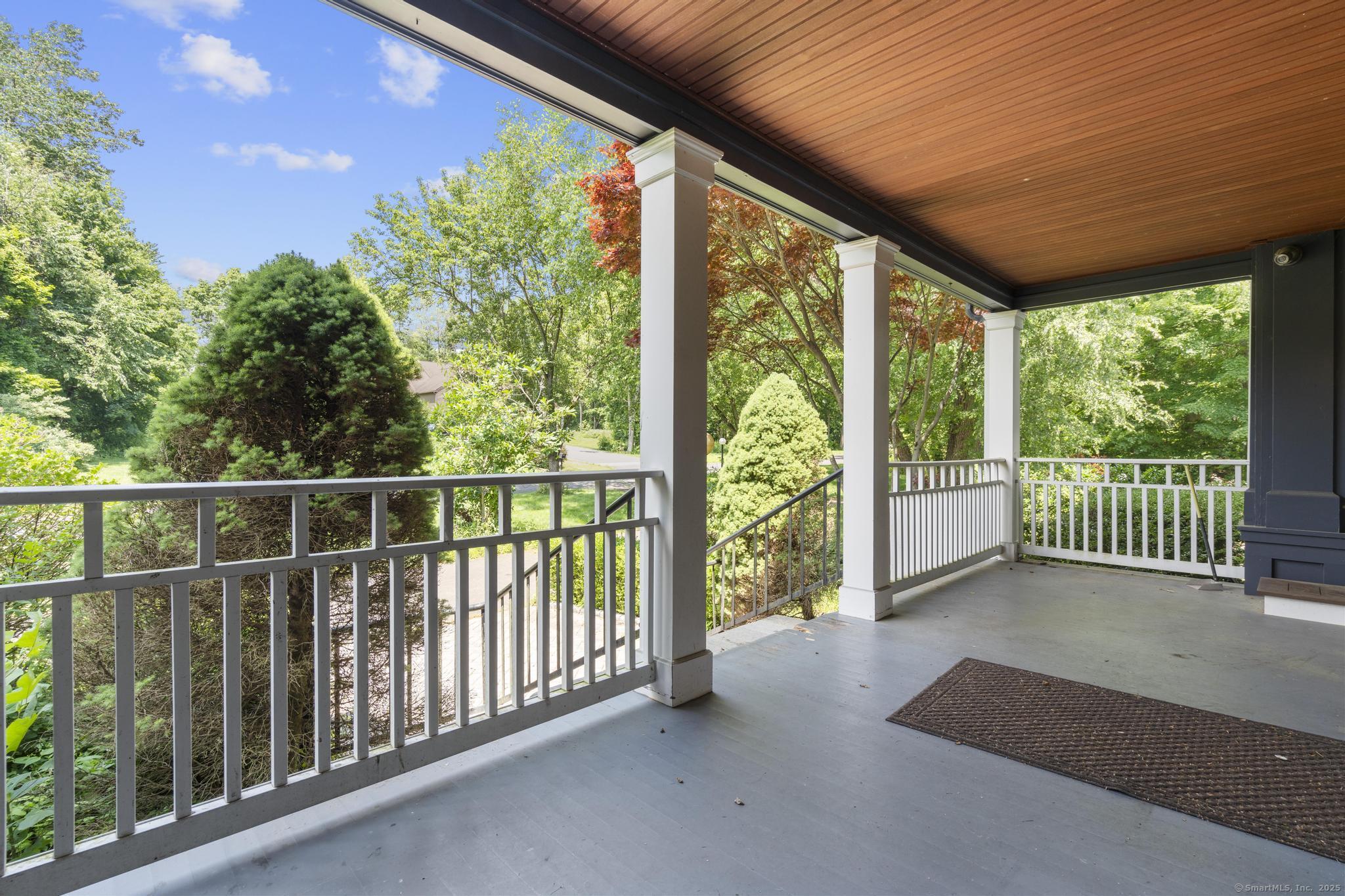 Orange, Connecticut, 06477, United States, 4 Bedrooms Bedrooms, ,8 BathroomsBathrooms,Residential,For Sale,1939481