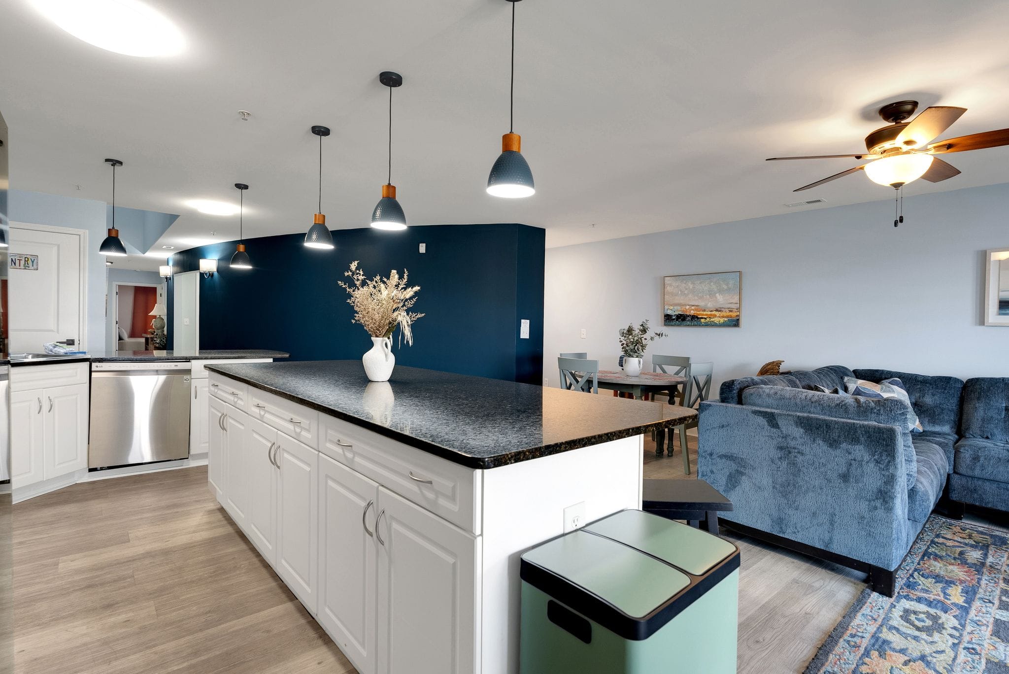 North Myrtle Beach, South Carolina, 29582, United States, 7 Bedrooms Bedrooms, ,7 BathroomsBathrooms,Residential,For Sale,1984284