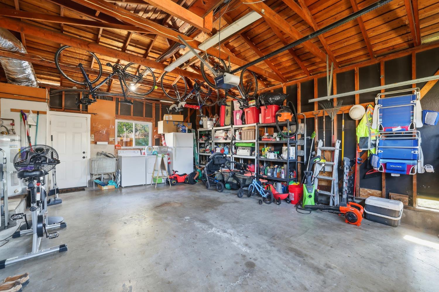 Sacramento, California, 95864, United States, 3 Bedrooms Bedrooms, ,2 BathroomsBathrooms,Residential,For Sale,2010336