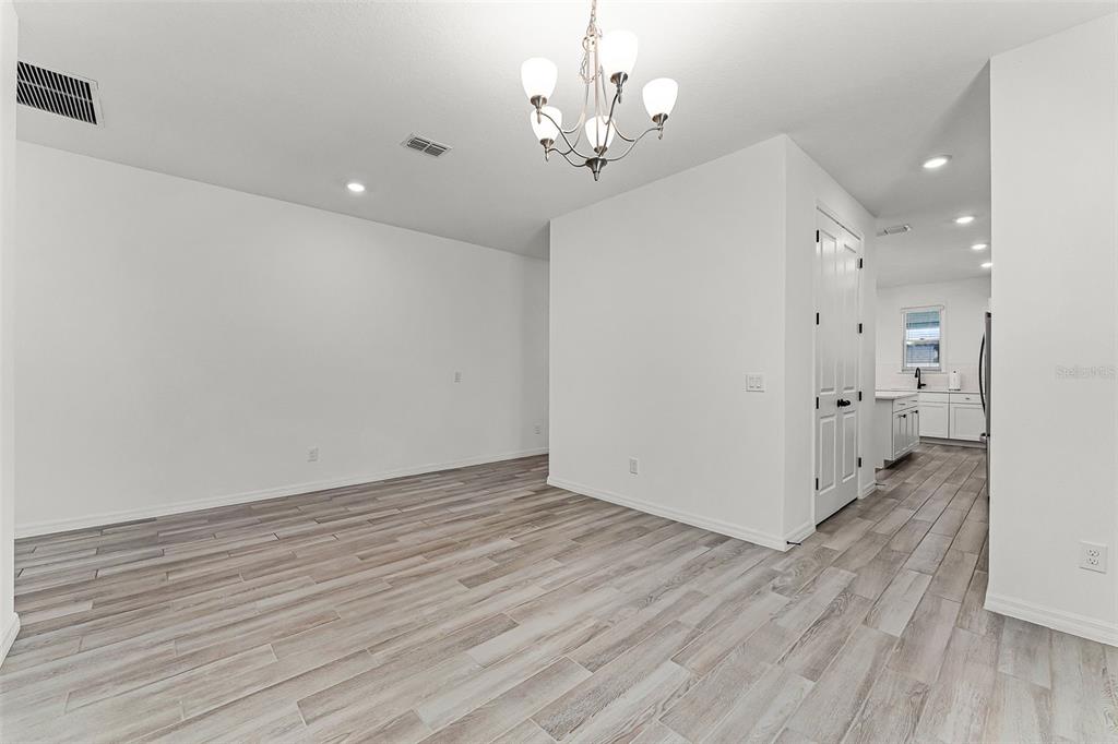 St Cloud, Florida, 34771, United States, 4 Bedrooms Bedrooms, ,4 BathroomsBathrooms,Residential,For Sale,1901971