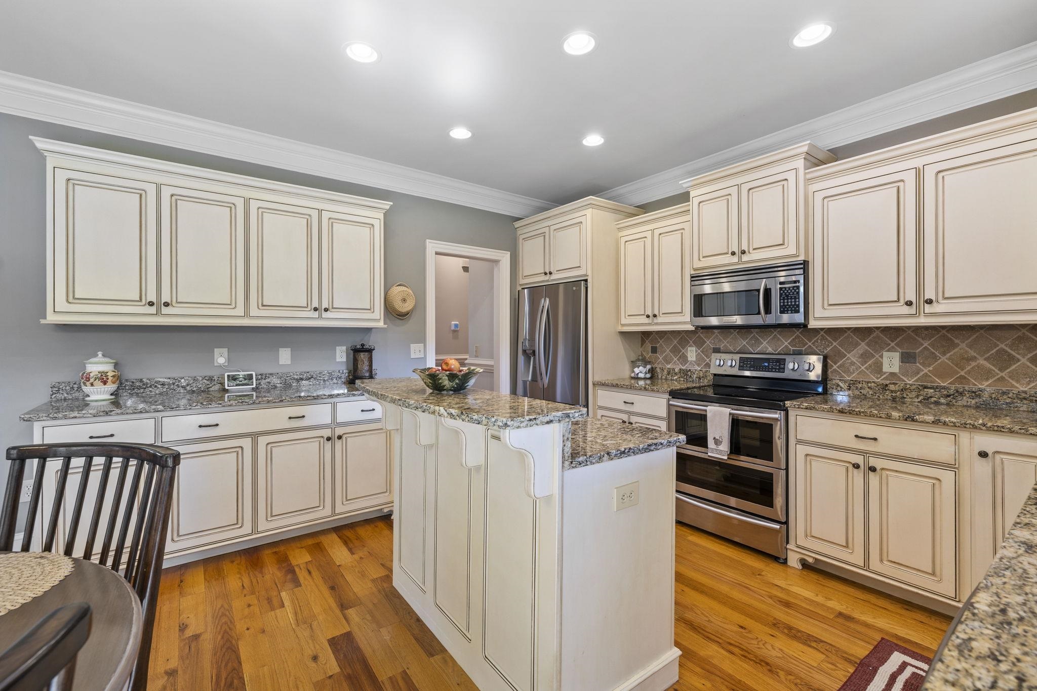 Inman, South Carolina, 29349, United States, 4 Bedrooms Bedrooms, ,3 BathroomsBathrooms,Residential,For Sale,1896574