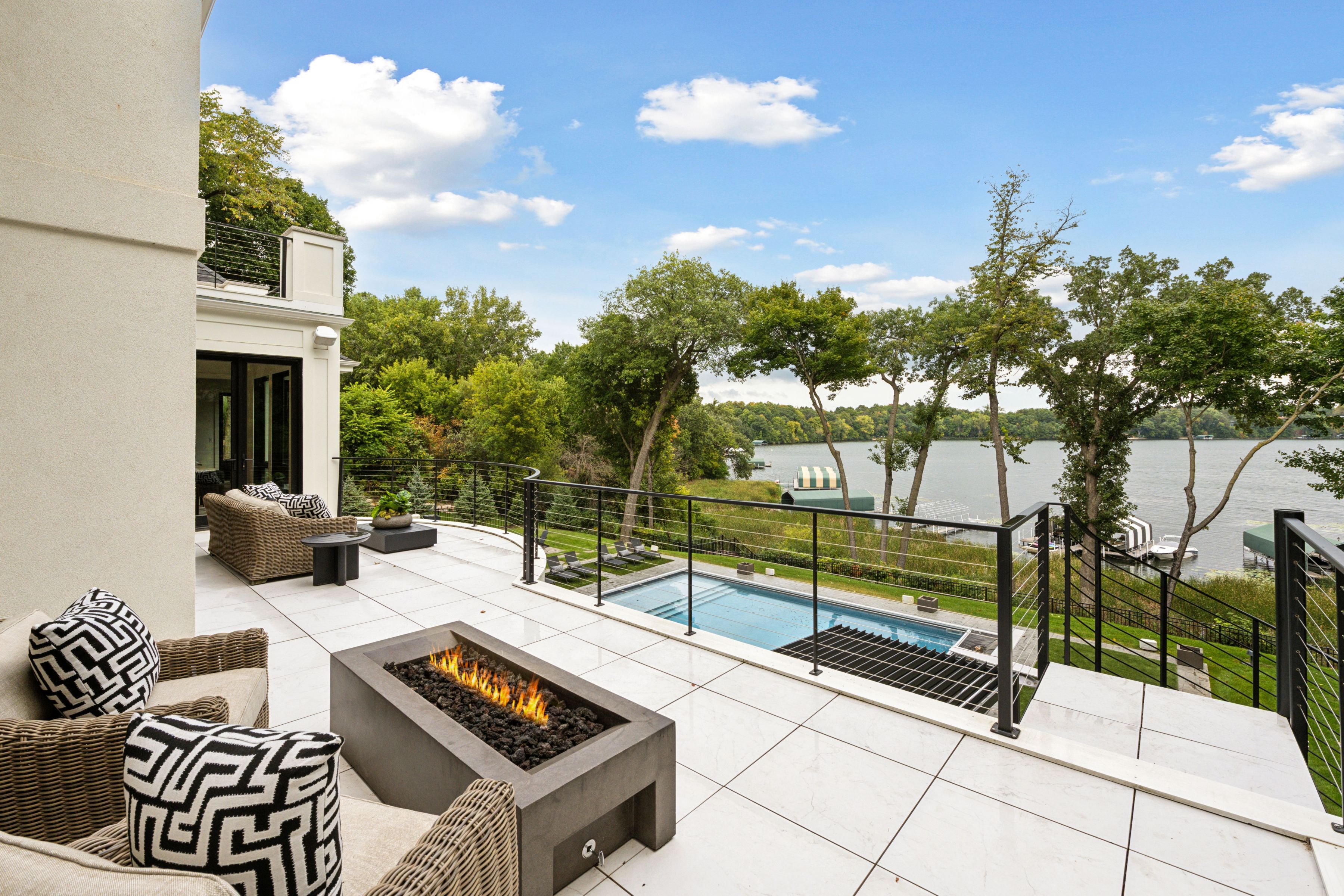  Architectural Excellence Meets Lake Minnetonka Luxury - 物件實景