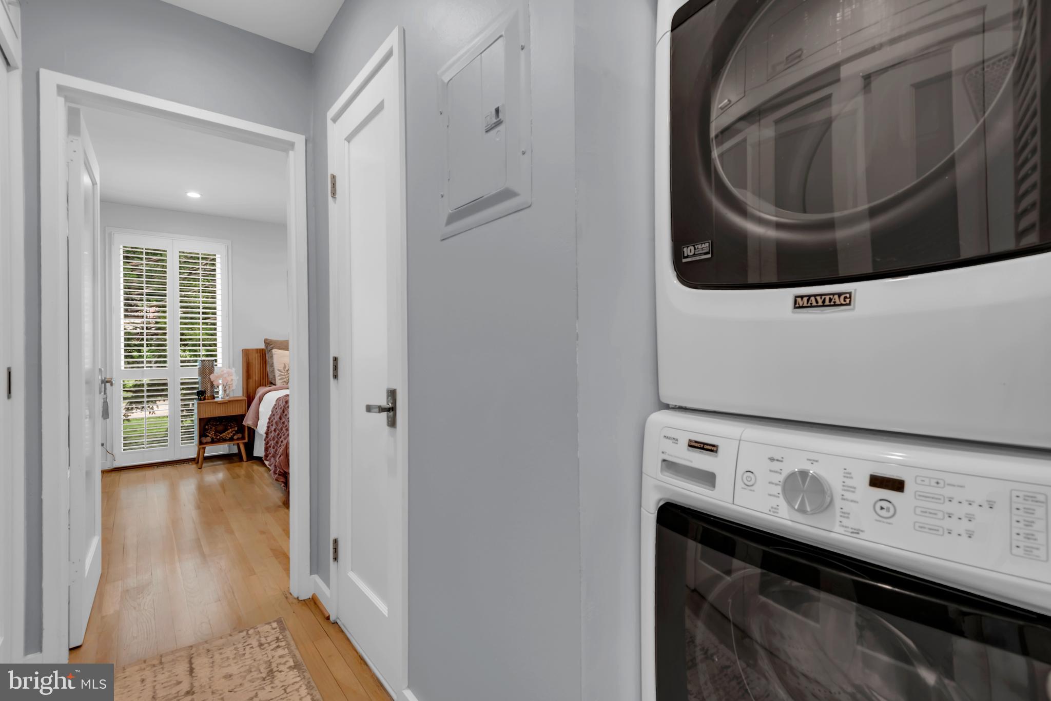 Washington, District of Columbia, 20024, United States, 3 Bedrooms Bedrooms, ,3 BathroomsBathrooms,Residential,For Sale,1943567