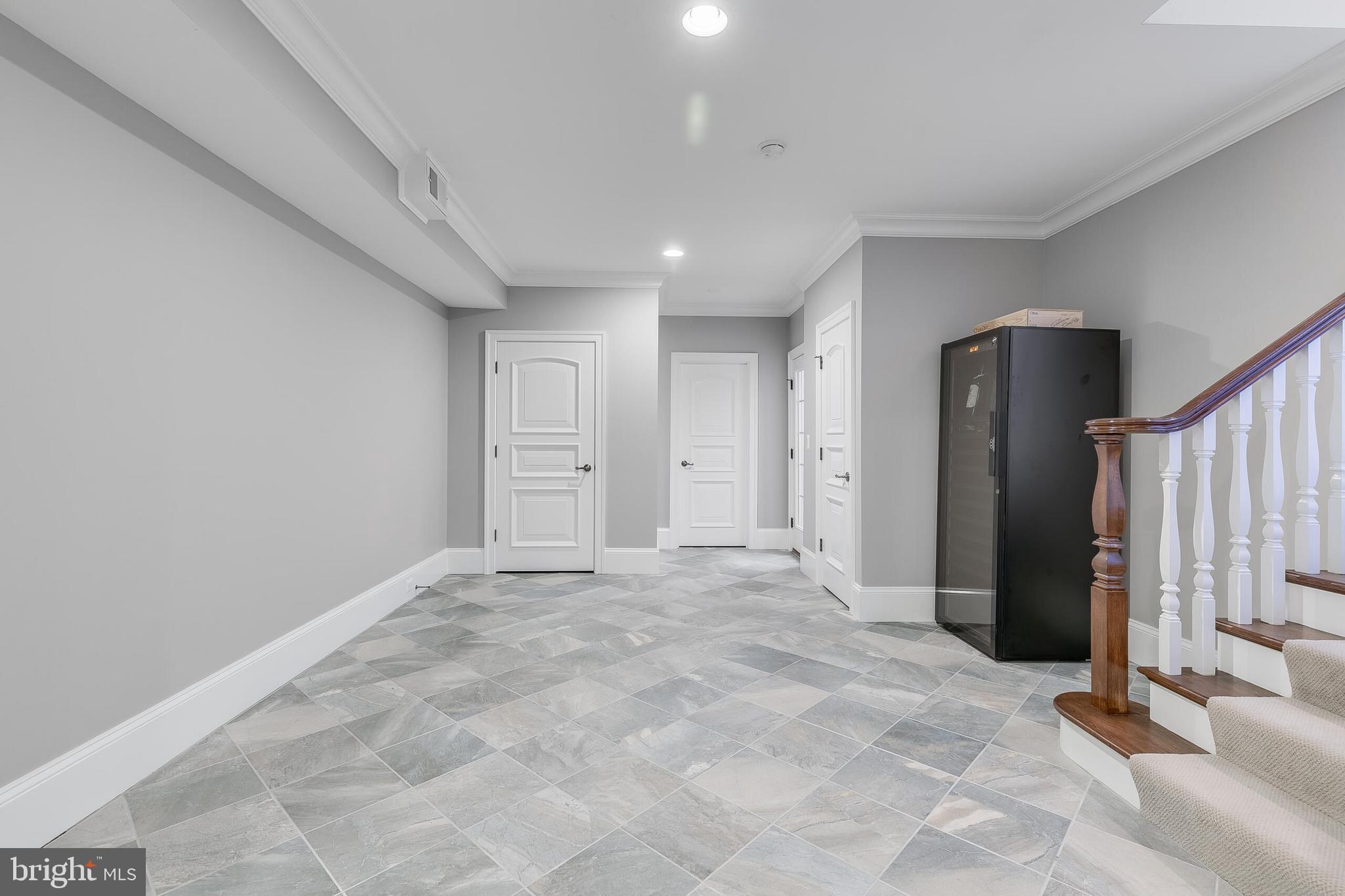 Leesburg, Virginia, 20175, United States, 5 Bedrooms Bedrooms, ,4 BathroomsBathrooms,Residential,For Sale,1776581