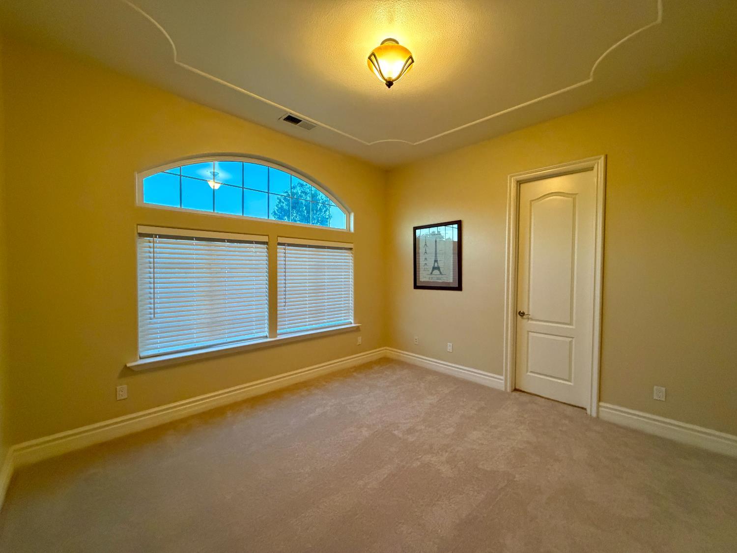 Madera, California, 93638, United States, 4 Bedrooms Bedrooms, ,4 BathroomsBathrooms,Residential,For Sale,2015334