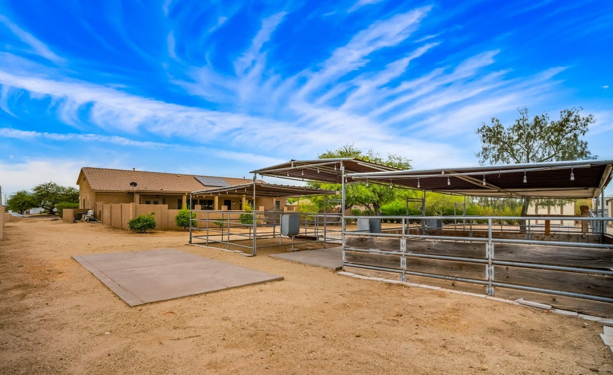  512 E Jordon Lane  Phoenix, AZ - 物件實景