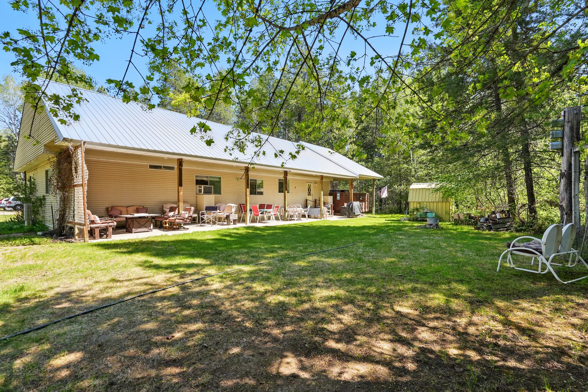 Sagle, Idaho, 83860, United States, 4 Bedrooms Bedrooms, ,2 BathroomsBathrooms,Residential,For Sale,1931932