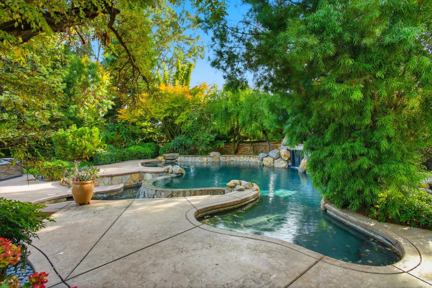 Roseville, California, 95747, United States, 4 Bedrooms Bedrooms, ,4 BathroomsBathrooms,Residential,For Sale,1988108