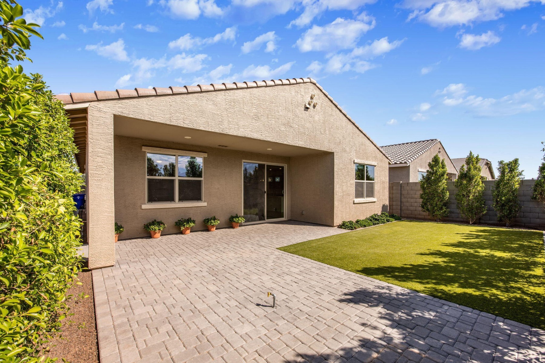  16023 W El Cortez Place¦Surprise, AZ - 物件實景