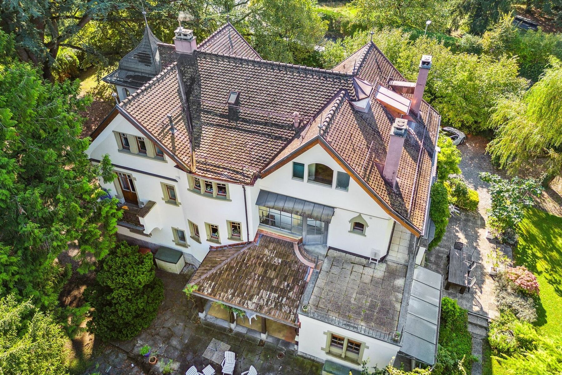  Renovated manor house, enchanting park with centuries-old trees - 物件實景