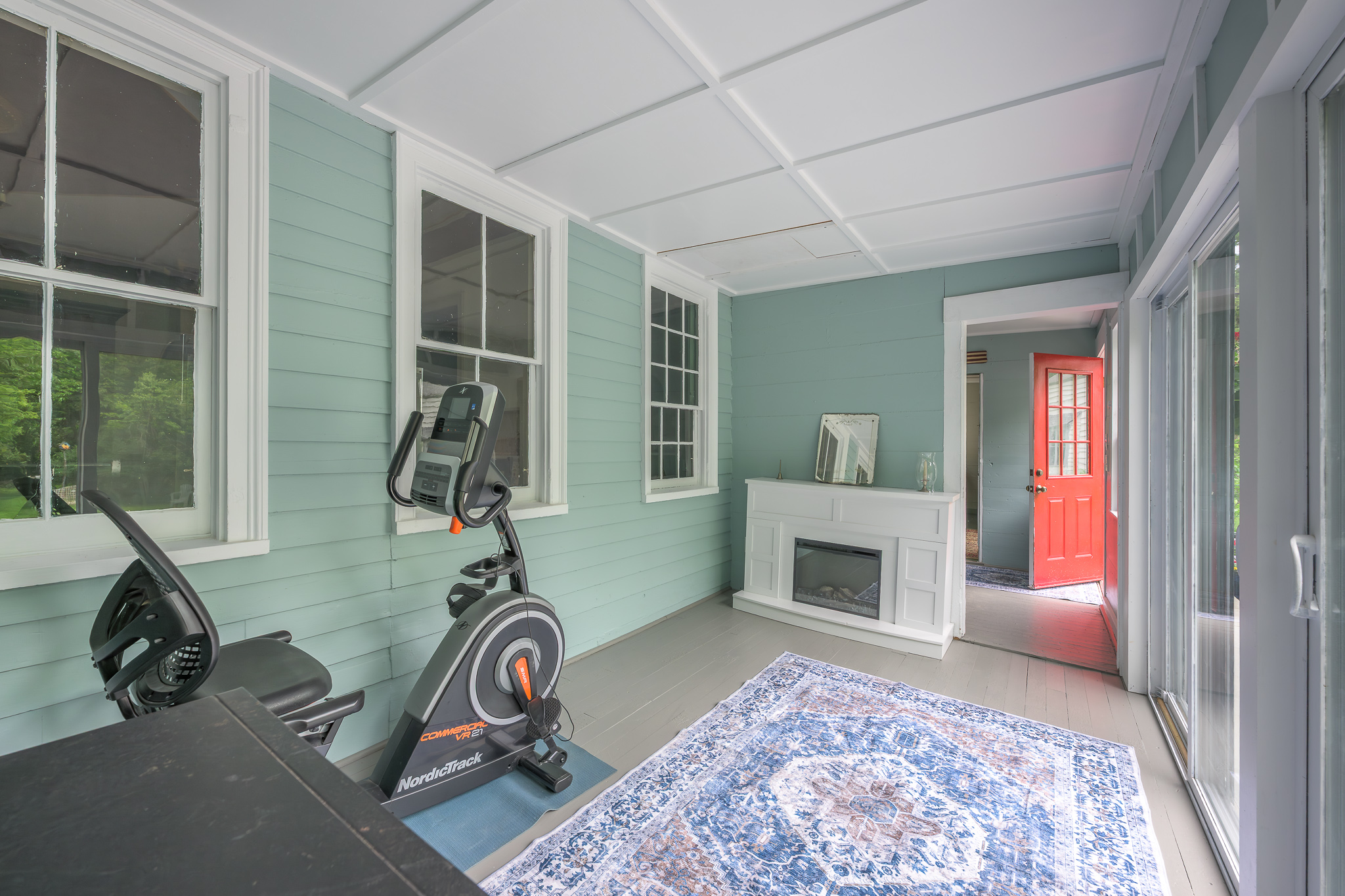  24 Albany Avenue, Kinderhook, NY 12106 - 物件實景