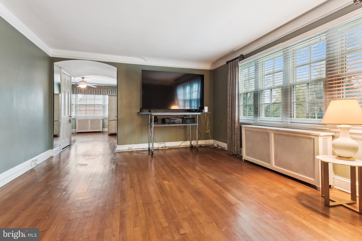 Baltimore, Maryland, 21218, United States, 5 Bedrooms Bedrooms, ,5 BathroomsBathrooms,Residential,For Sale,1770733
