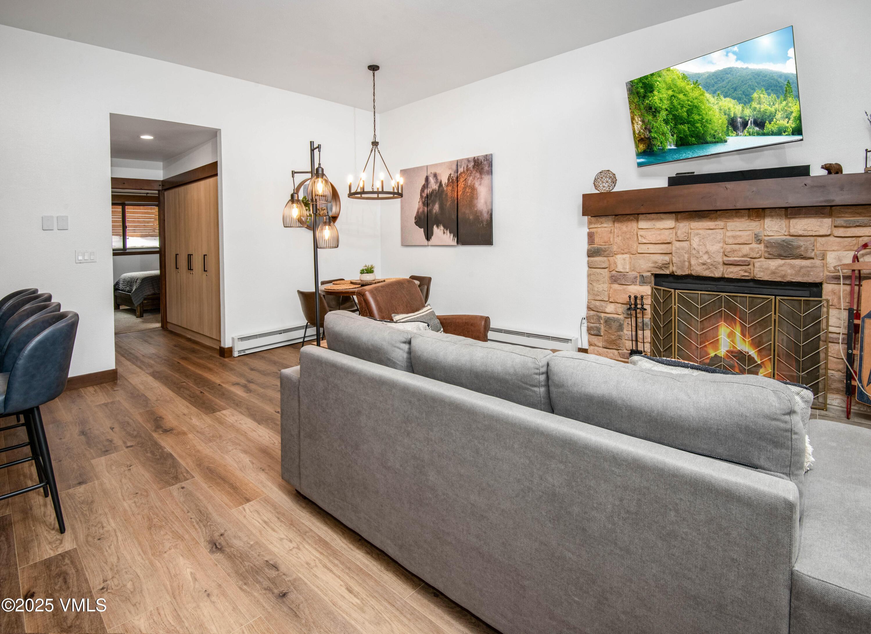 Eagle-Vail, Colorado, 81620, United States, 2 Bedrooms Bedrooms, ,2 BathroomsBathrooms,Residential,For Sale,1989630