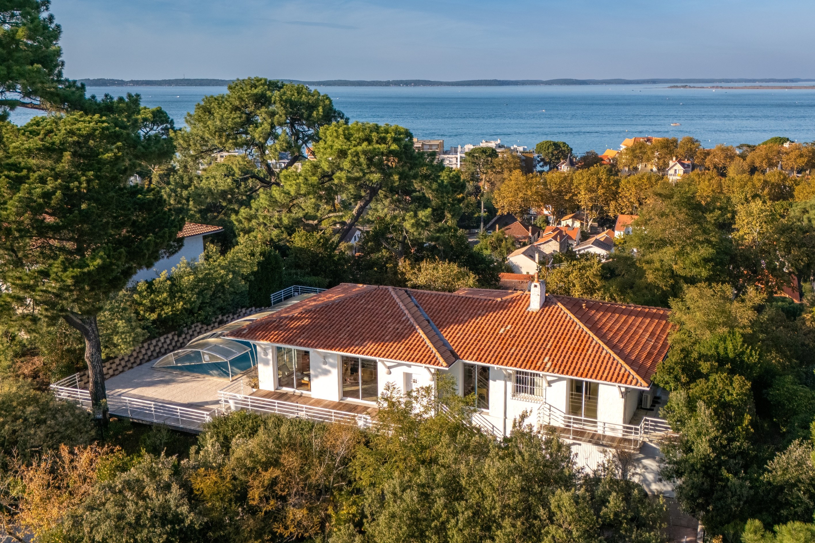  ARCACHON - EXCEPTIONAL VILLA IN PEREIRE WITH PANORAMIC VIEWS OVER ARCACHON BAY - 物件實景