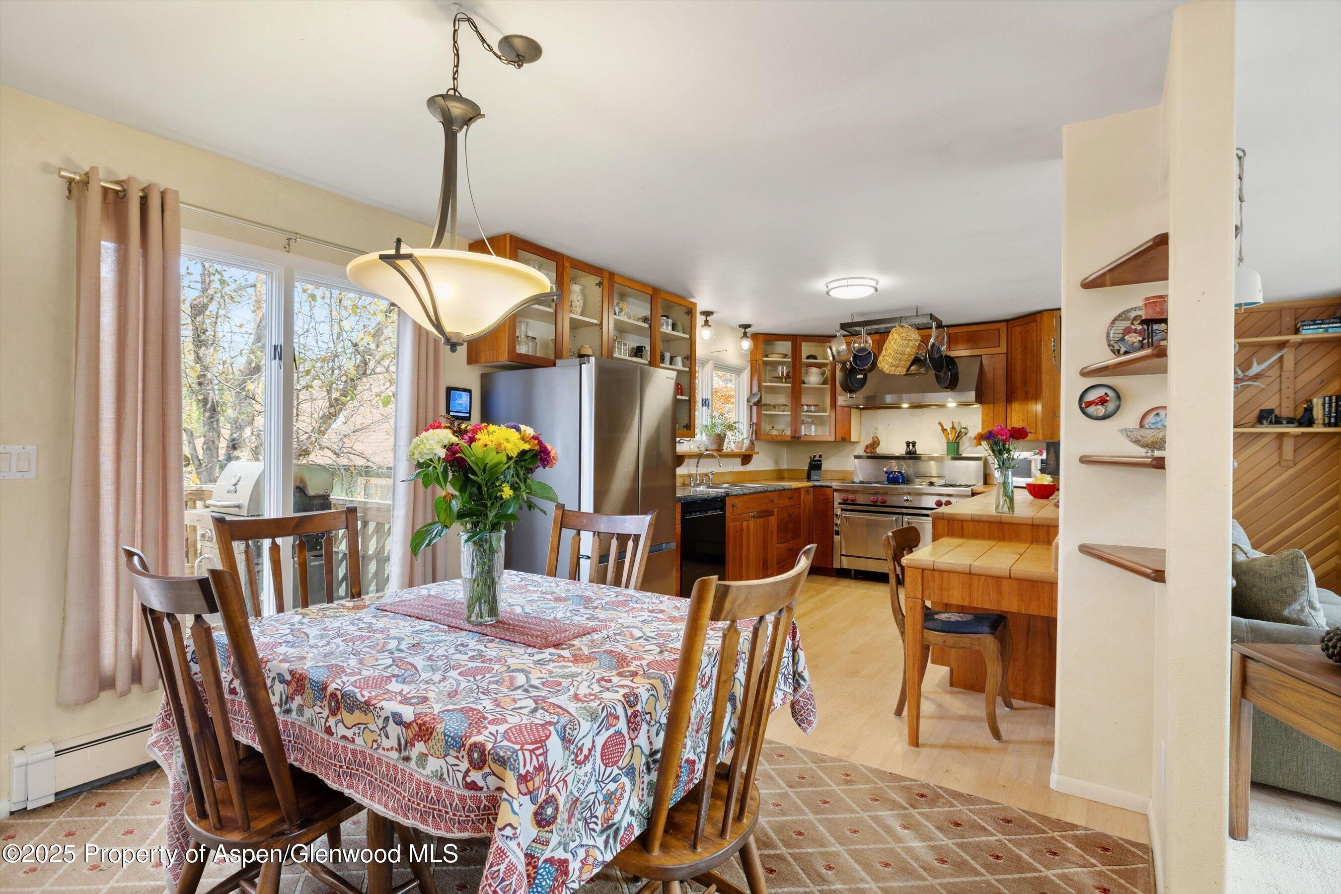 Carbondale, Colorado, 81623, United States, 6 Bedrooms Bedrooms, ,4 BathroomsBathrooms,Residential,For Sale,1986290