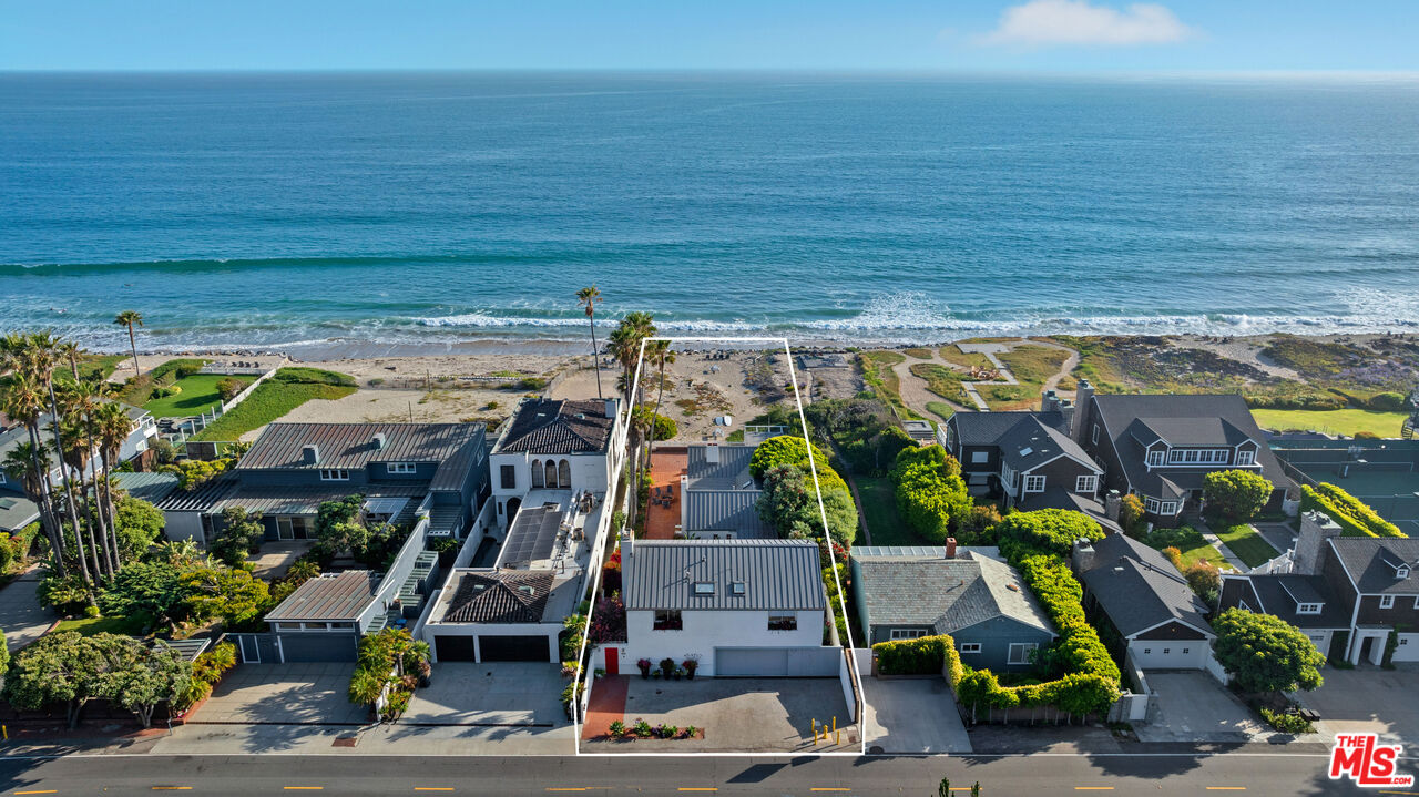 Malibu, California, 90265, United States, 4 Bedrooms Bedrooms, ,4 BathroomsBathrooms,Residential,For Sale,1840661