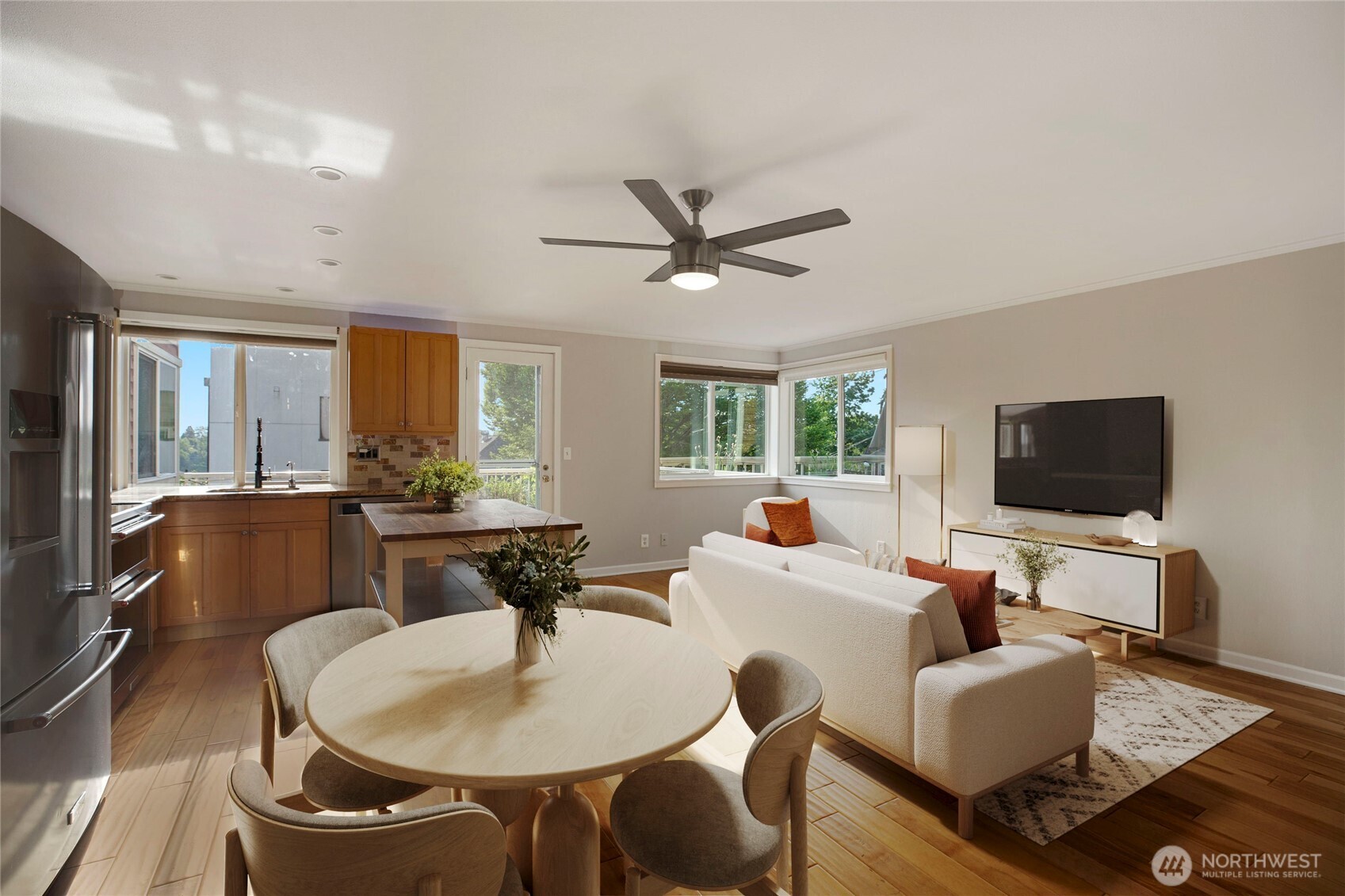 Seattle, Washington, 98122, United States, 2 Bedrooms Bedrooms, ,Residential,For Sale,1847891
