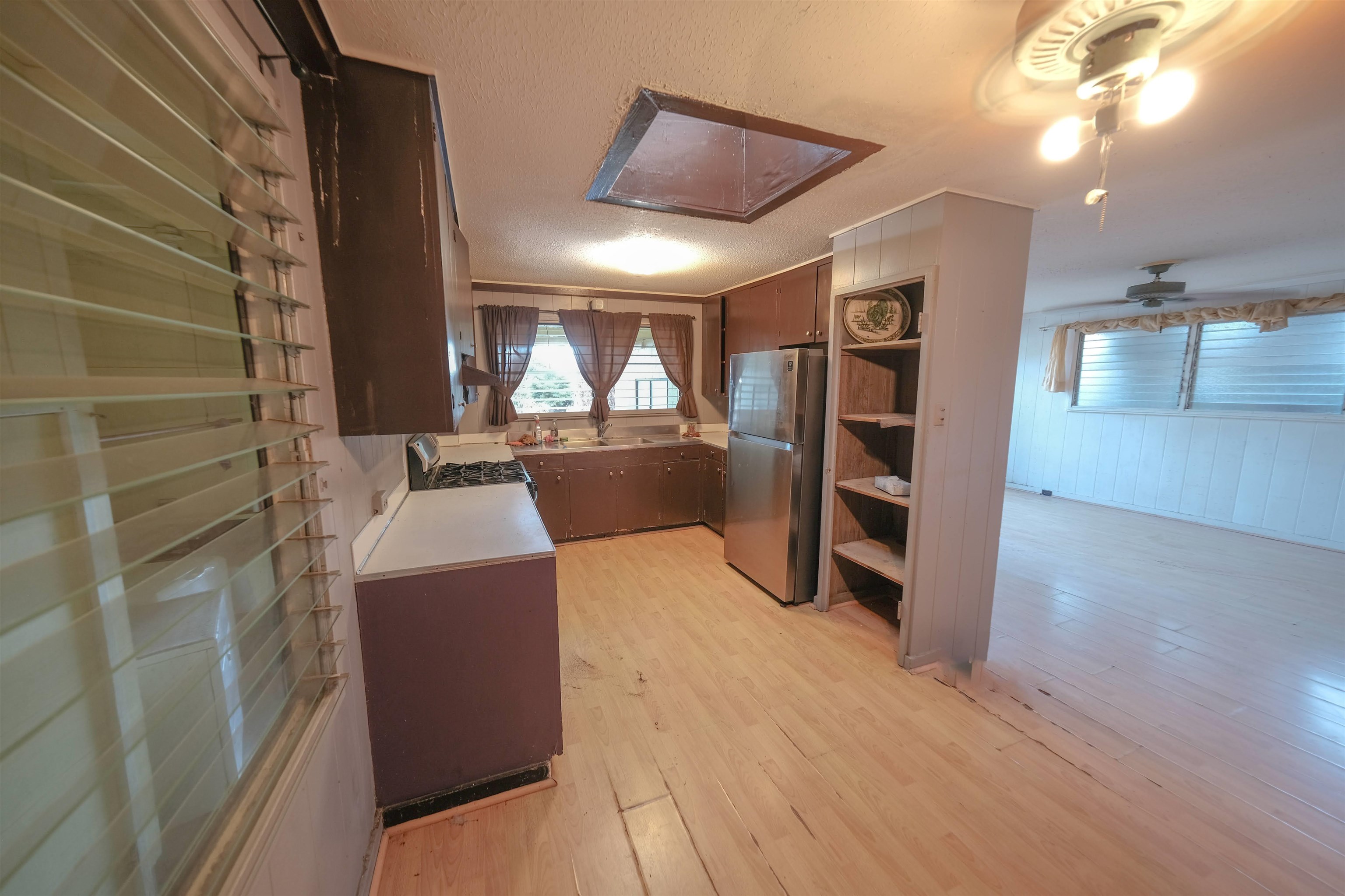 Wailuku, Hawaii, 96793, United States, 3 Bedrooms Bedrooms, ,2 BathroomsBathrooms,Residential,For Sale,1911897
