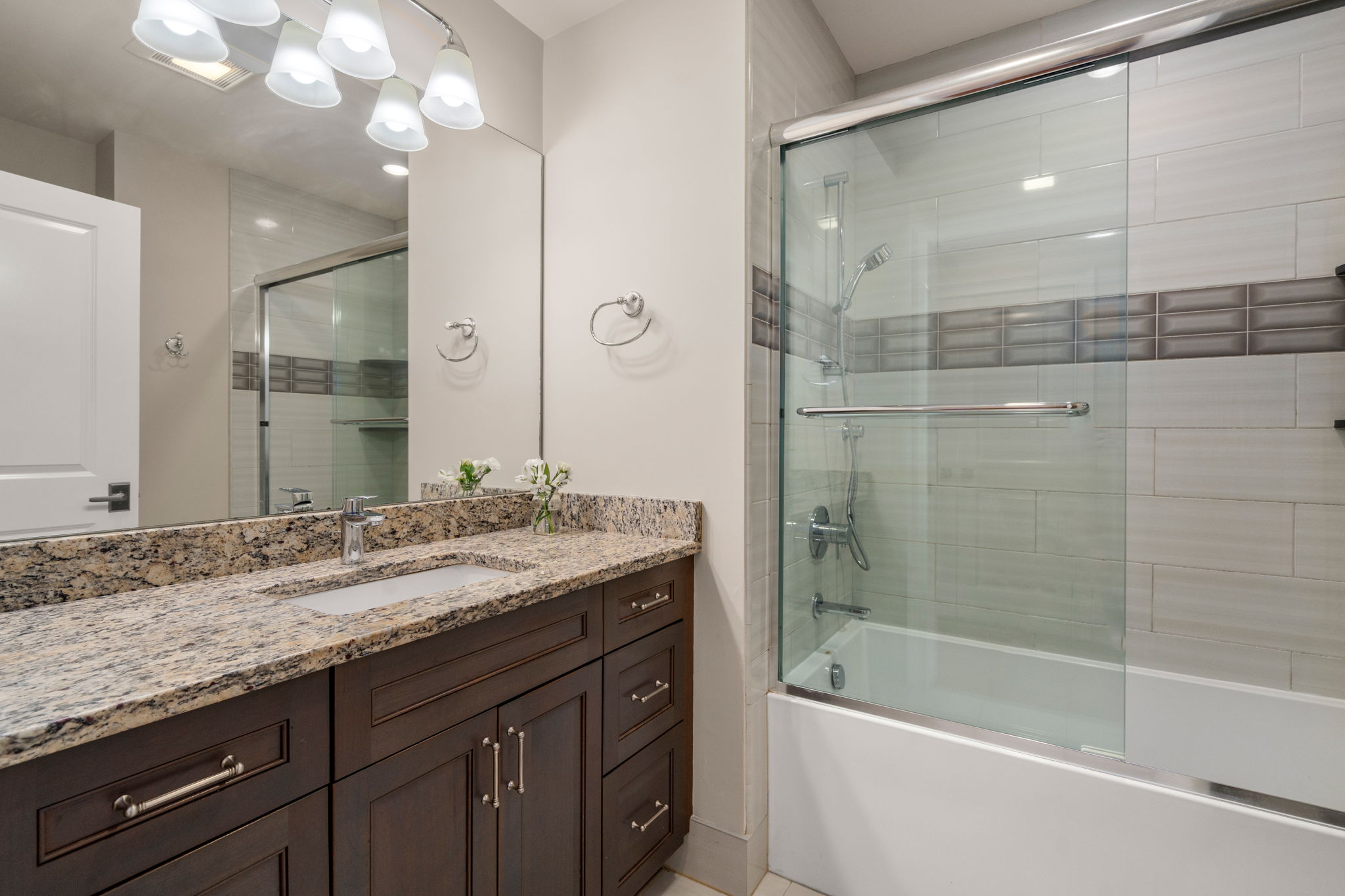  104-108 Hull Street- Unit 108, Newton, MA, 02460 - 物件實景
