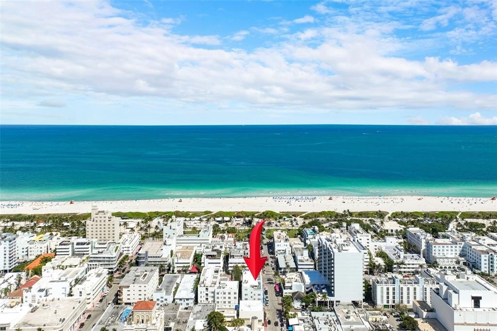 Miami Beach, Florida, 33139, United States, 2 Bedrooms Bedrooms, ,2 BathroomsBathrooms,Residential,For Sale,1923185