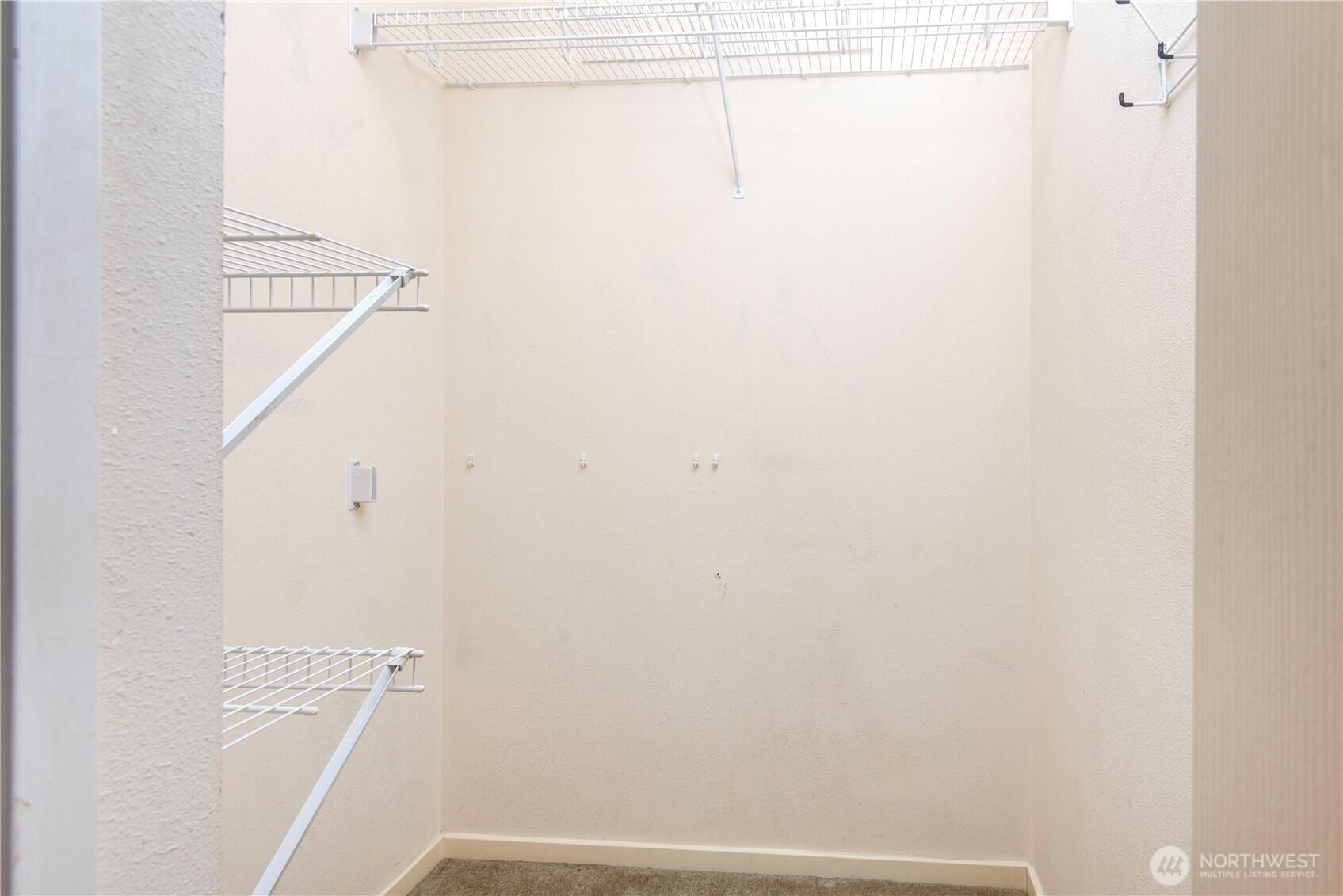 KIRKLAND, Washington, 98033, United States, 1 Bedroom Bedrooms, ,1 BathroomBathrooms,Residential,For Sale,1778230