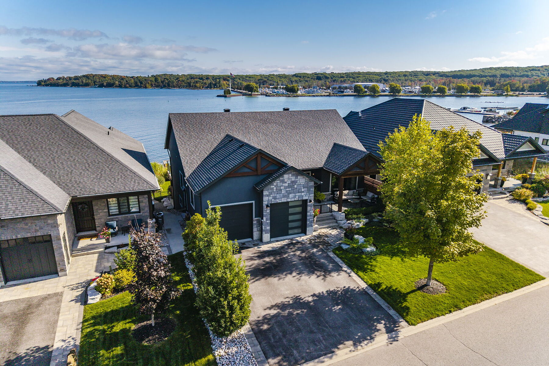  Lakefront Modern Masterpiece - 物件實景