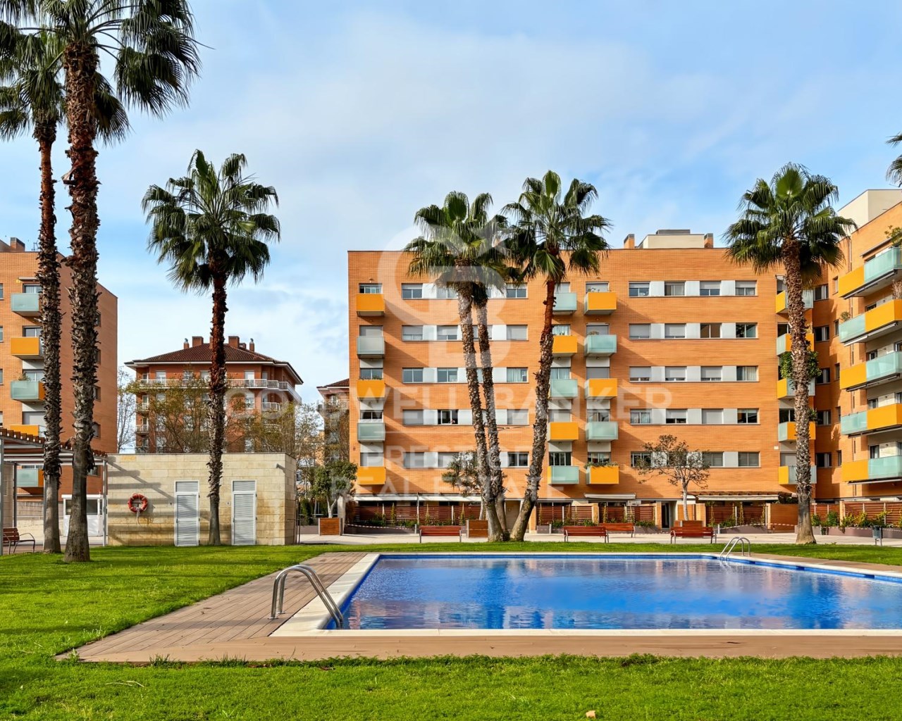 Barcelona, Catalonia, ES, 4 Bedrooms Bedrooms, ,2 BathroomsBathrooms,Residential,For Sale,1759816