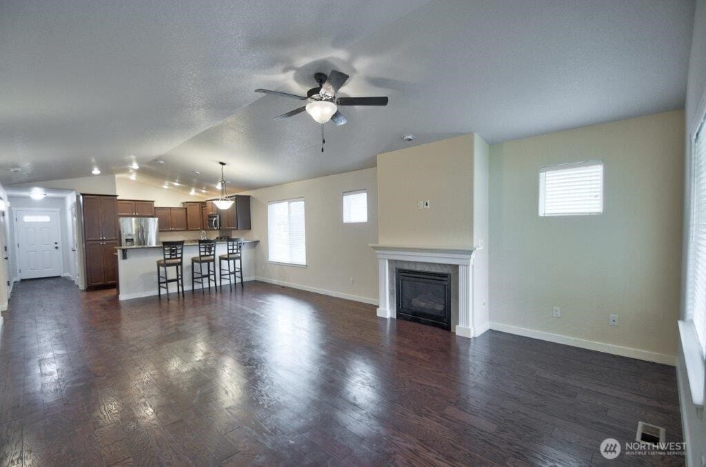 Olympia, Washington, 98502, United States, 3 Bedrooms Bedrooms, ,2 BathroomsBathrooms,Residential,For Sale,1933526