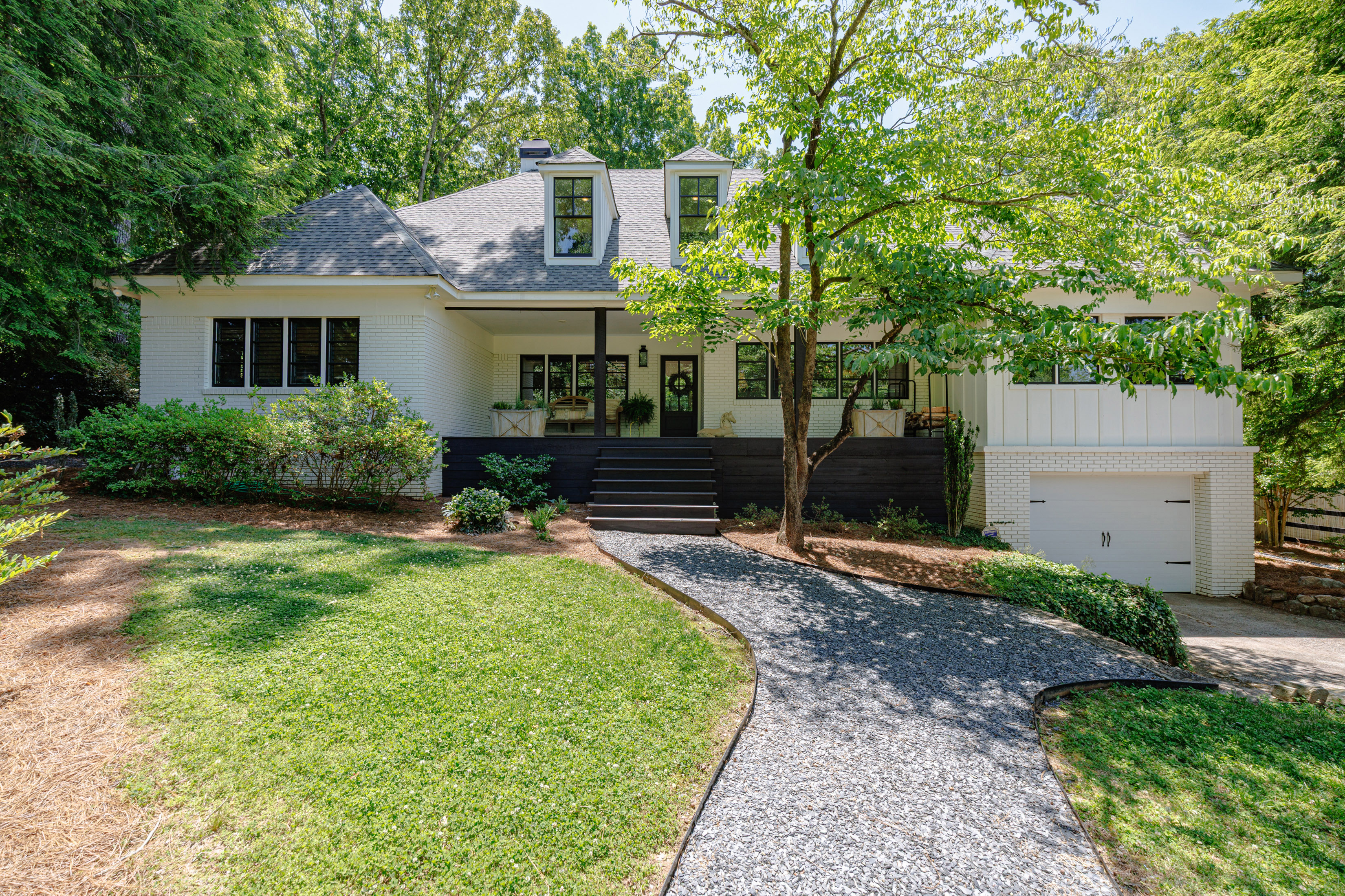  Exceptional Custom-built French Country Estate with Equestrian Amenities - 物件實景