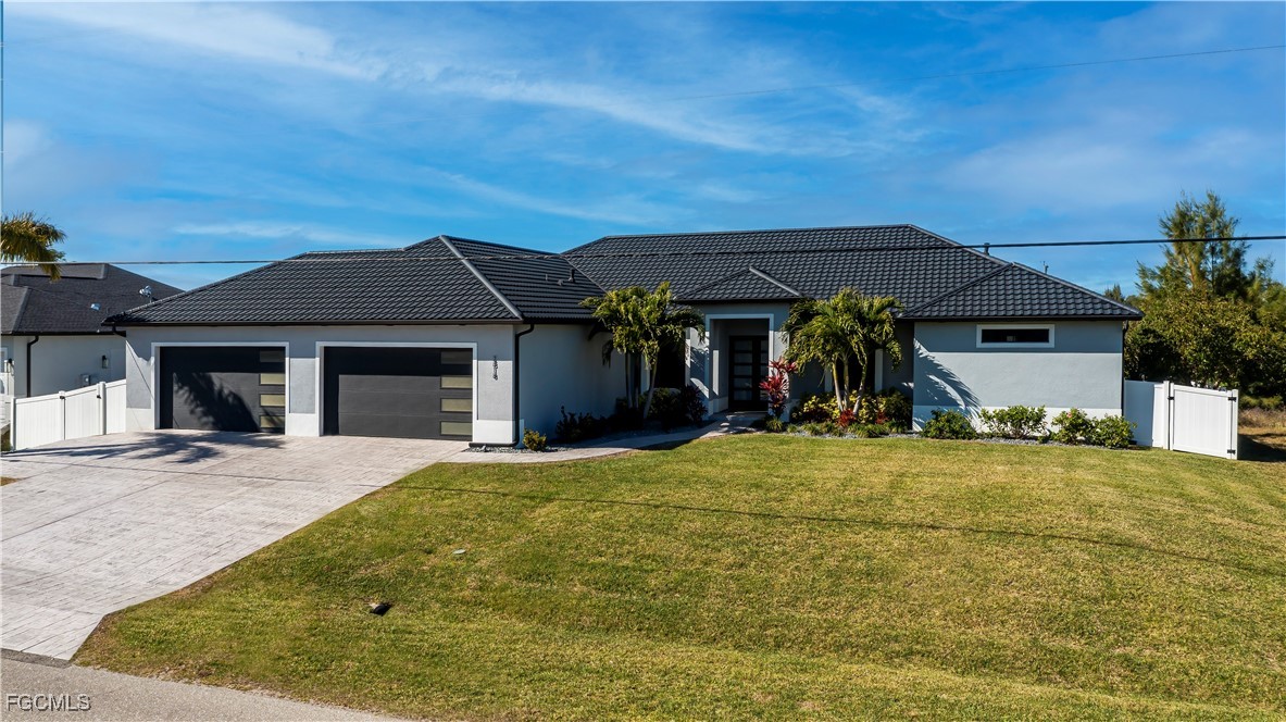 Cape Coral, Florida, 33993, United States, 4 Bedrooms Bedrooms, ,4 BathroomsBathrooms,Residential,For Sale,2021122