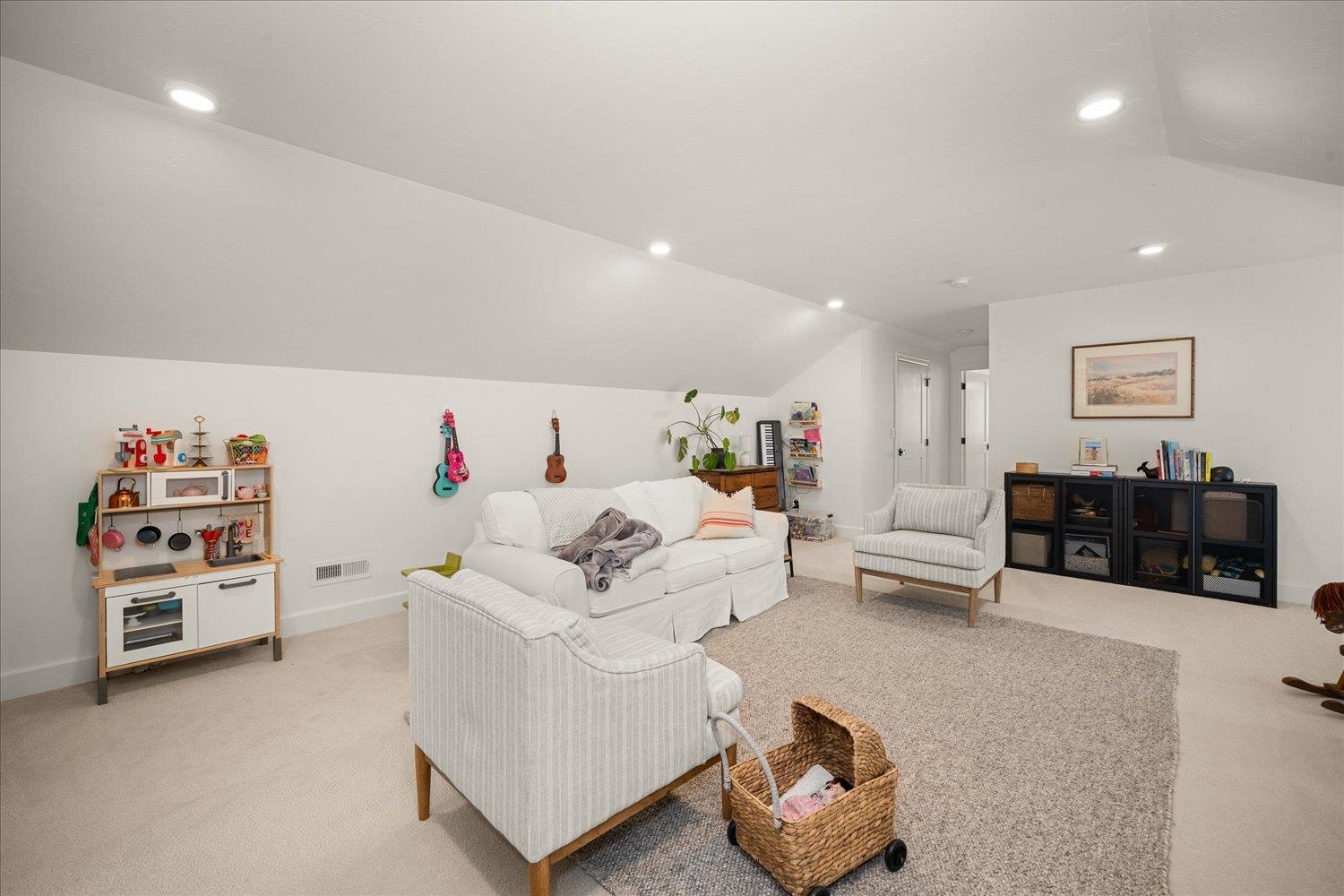 Spokane, Washington, 99224, United States, 4 Bedrooms Bedrooms, ,3 BathroomsBathrooms,Residential,For Sale,1980933