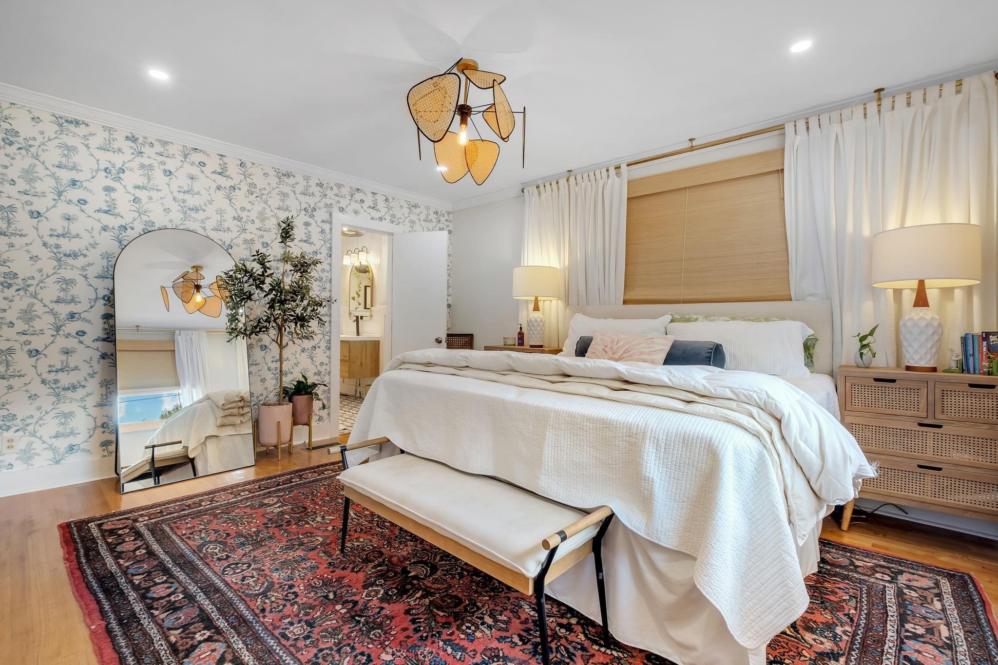 Tallahassee, Florida, 32308, United States, 4 Bedrooms Bedrooms, ,3 BathroomsBathrooms,Residential,For Sale,1965482