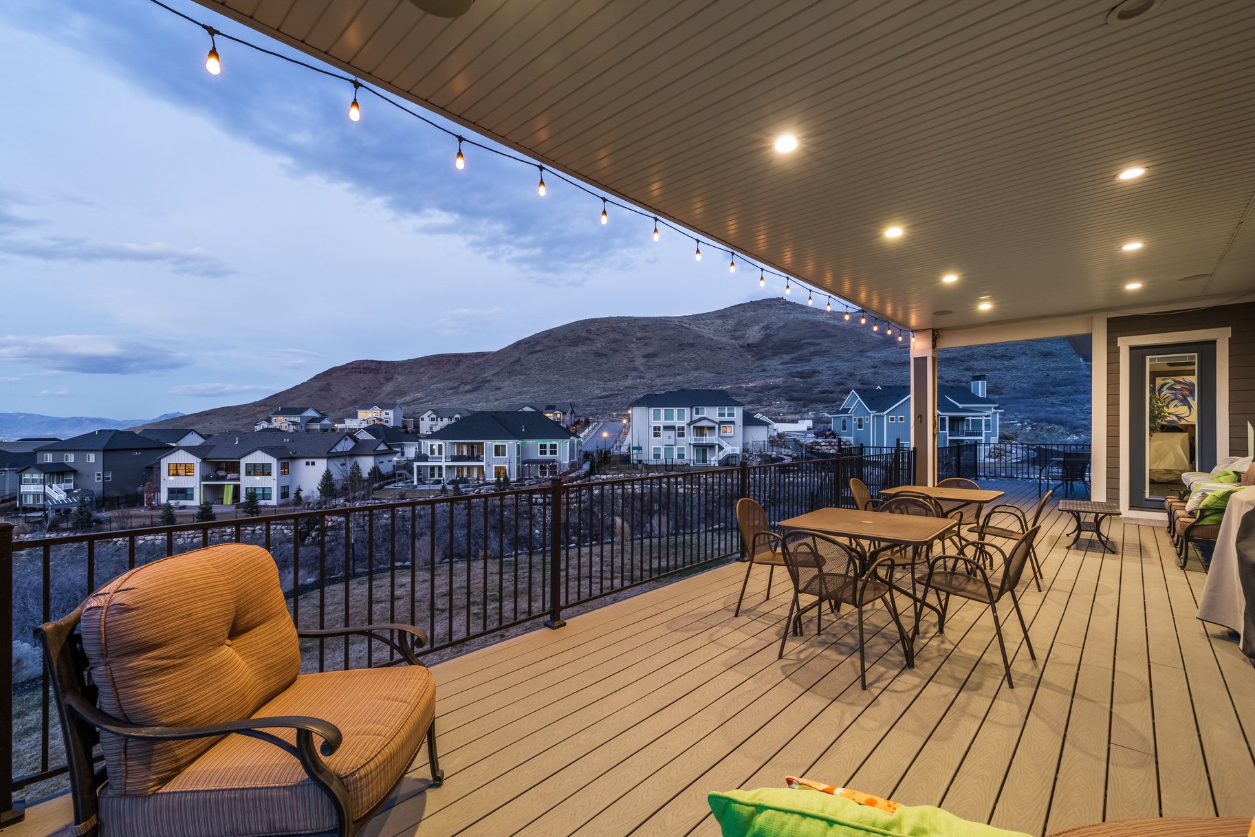  Unparalleled Views, Unmatched Privacy & Exceptional Design - 物件實景