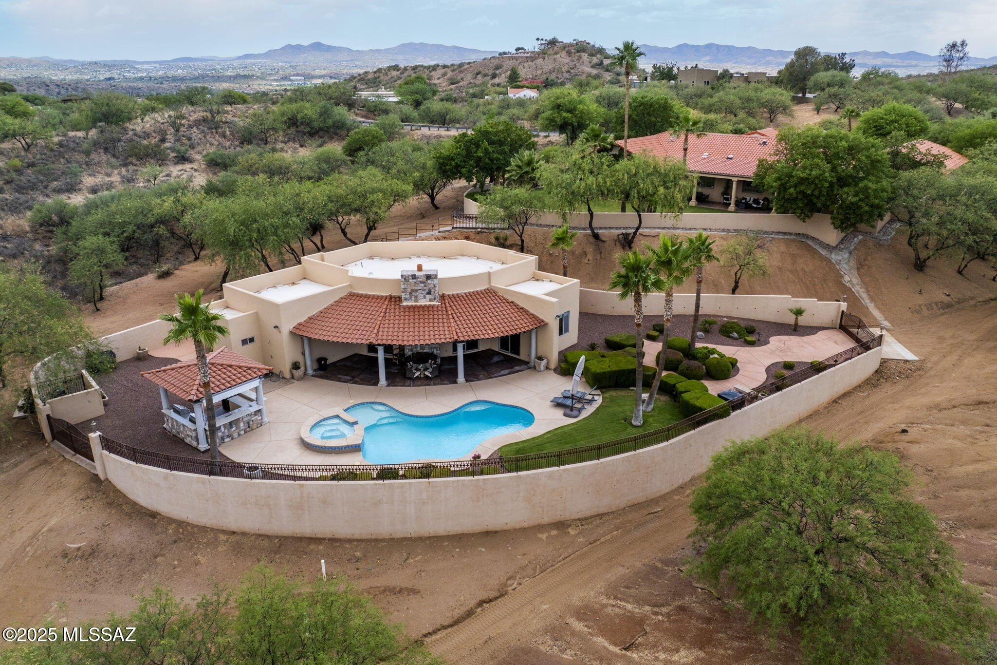 Nogales, Arizona, 85621, United States, 4 Bedrooms Bedrooms, ,7 BathroomsBathrooms,Residential,For Sale,1975895