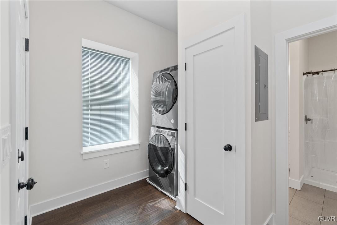 Allentown City, Pennsylvania, 18109, United States, 5 Bedrooms Bedrooms, ,5 BathroomsBathrooms,Residential,For Sale,1759200