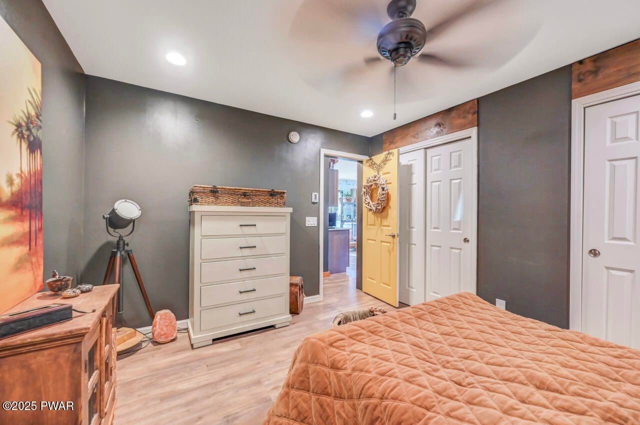 Dingmans Ferry, Pennsylvania, 18328, United States, 2 Bedrooms Bedrooms, ,1 BathroomBathrooms,Residential,For Sale,2006132