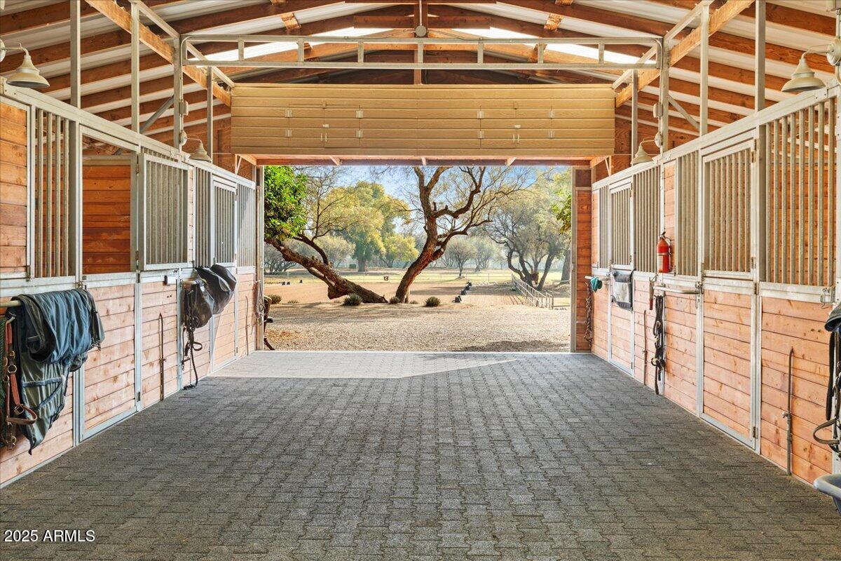 Camp Verde, Arizona, 86322, United States, 4 Bedrooms Bedrooms, ,3 BathroomsBathrooms,Residential,For Sale,1997165