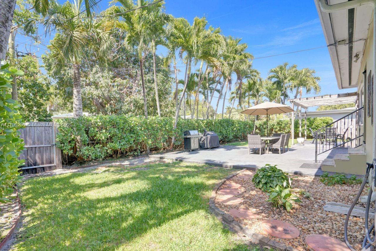 Miami Shores, Florida, 33138, United States, 2 Bedrooms Bedrooms, ,2 BathroomsBathrooms,Residential,For Sale,1804509