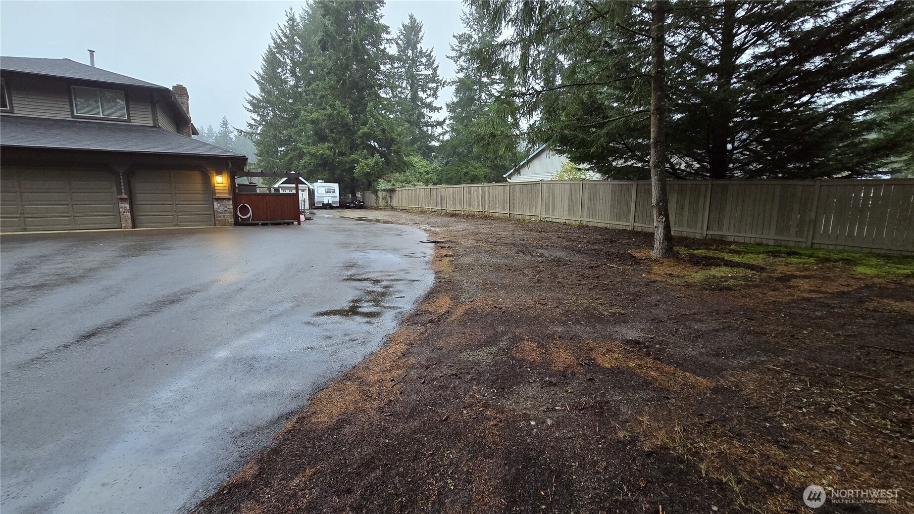 Kent, Washington, 98042, United States, 3 Bedrooms Bedrooms, ,3 BathroomsBathrooms,Residential,For Sale,2001526