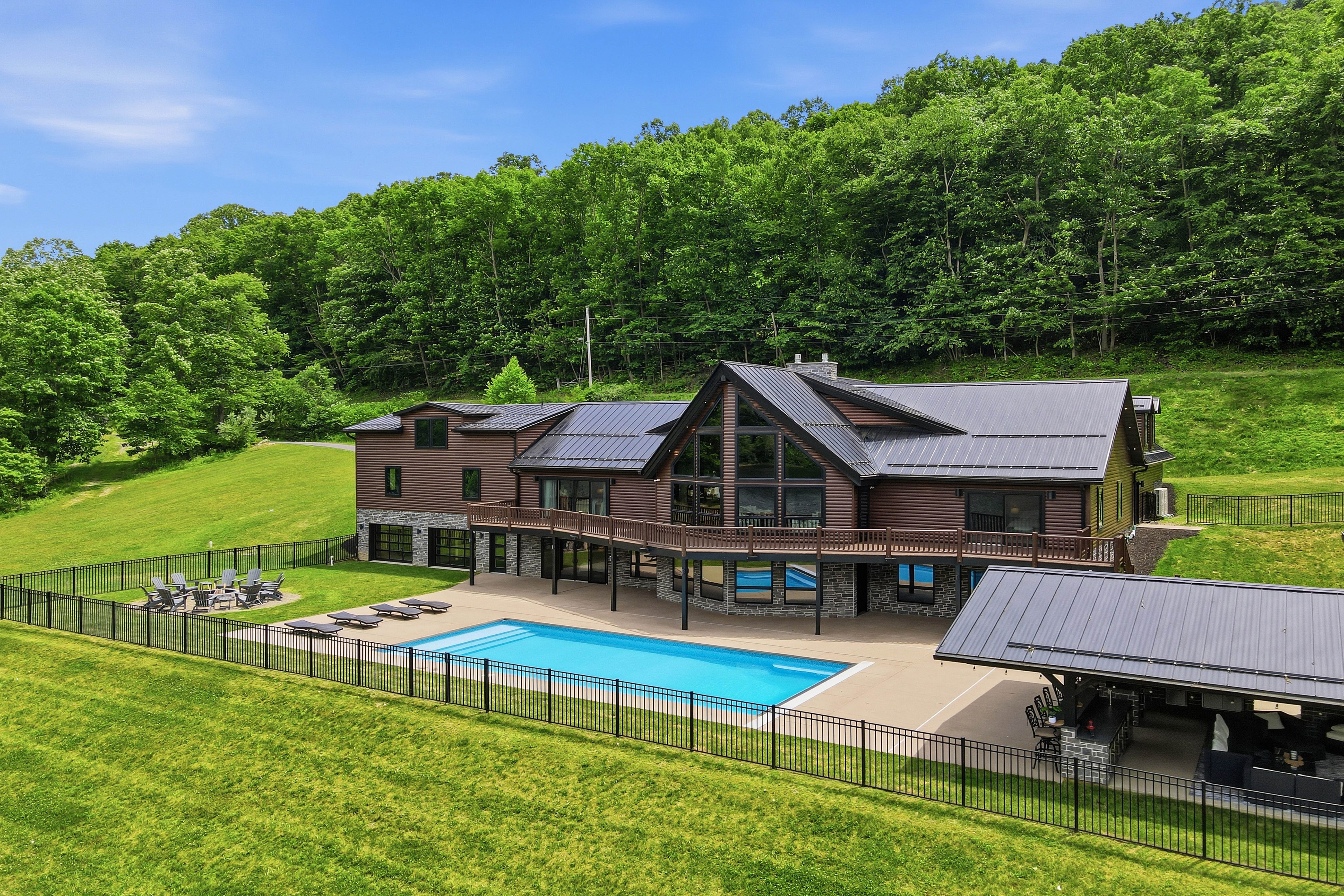  1050 Wattersonville Road, Allegheny Riverfront - 物件實景