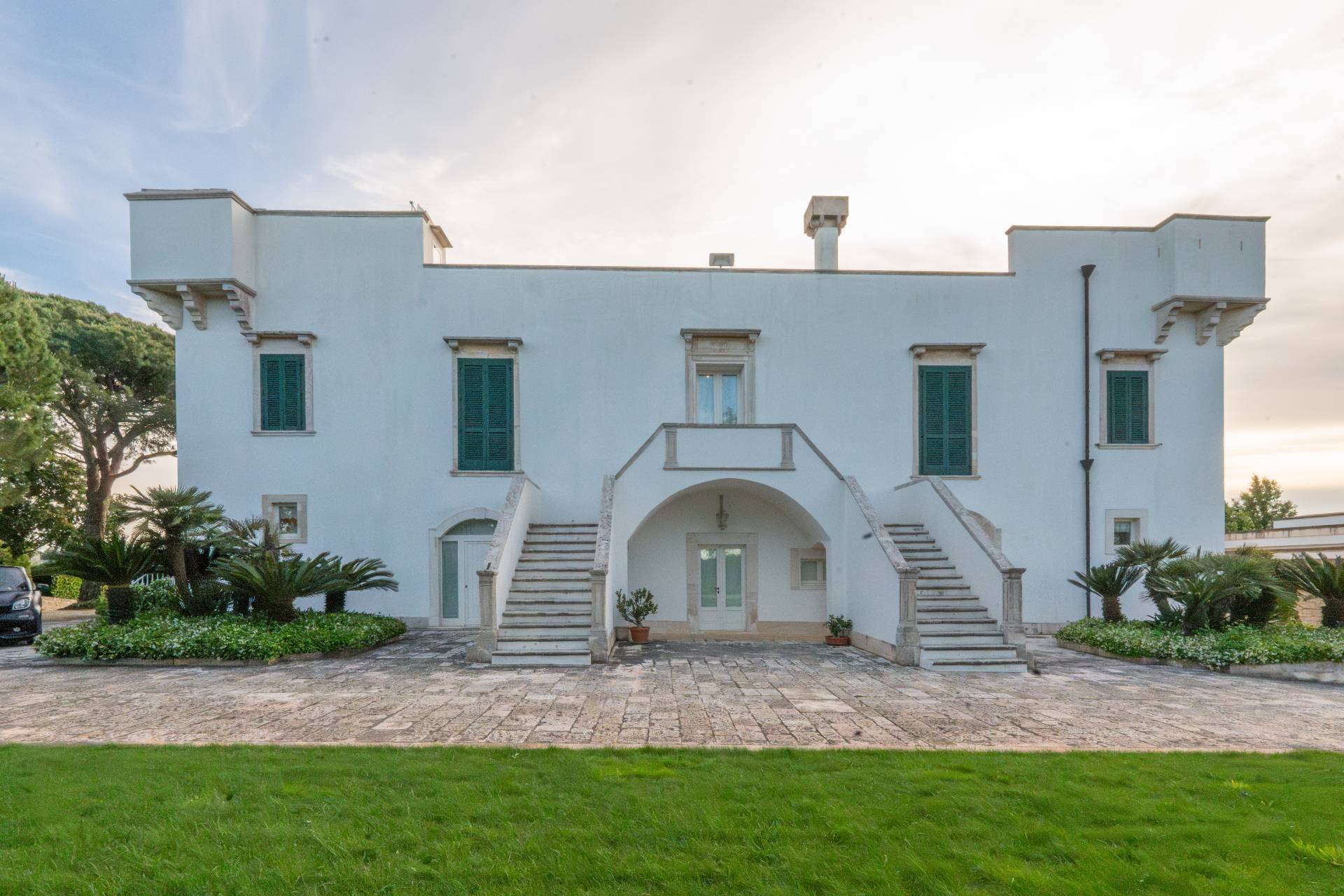 Martina Franca, Taranto, 74015, IT, 9 Bedrooms Bedrooms, ,12 BathroomsBathrooms,Residential,For Sale,1947823