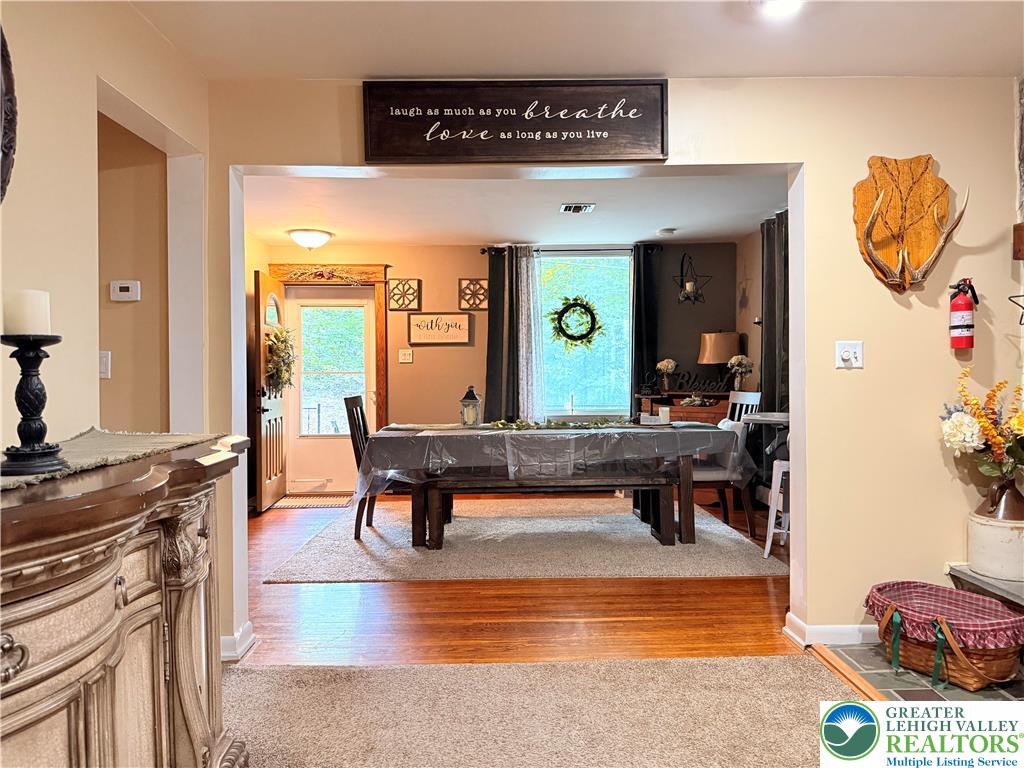 Allentown City, Pennsylvania, 18103, United States, 3 Bedrooms Bedrooms, ,2 BathroomsBathrooms,Residential,For Sale,1897296