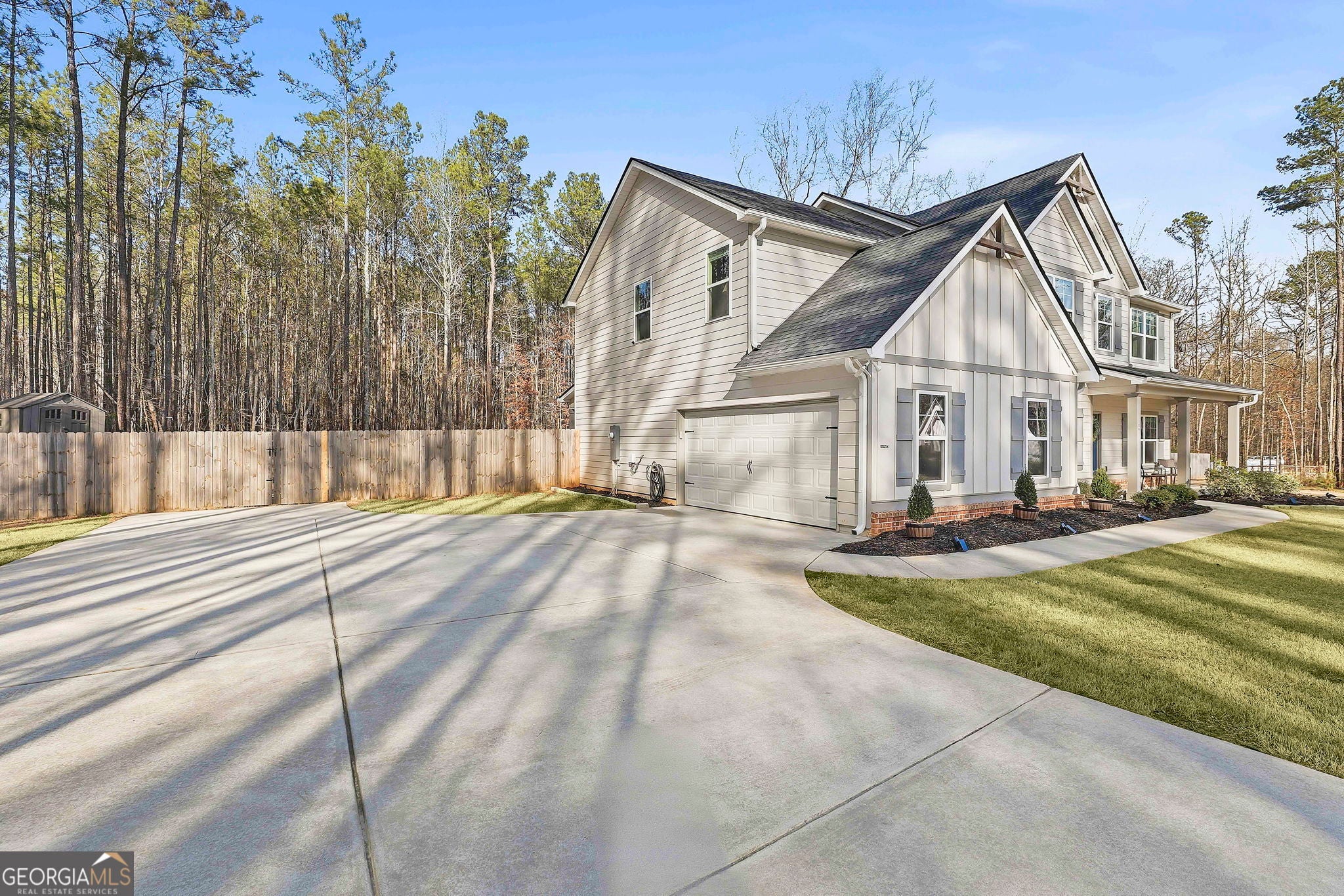 Moreland, Georgia, 30259, United States, 4 Bedrooms Bedrooms, ,3 BathroomsBathrooms,Residential,For Sale,2017822