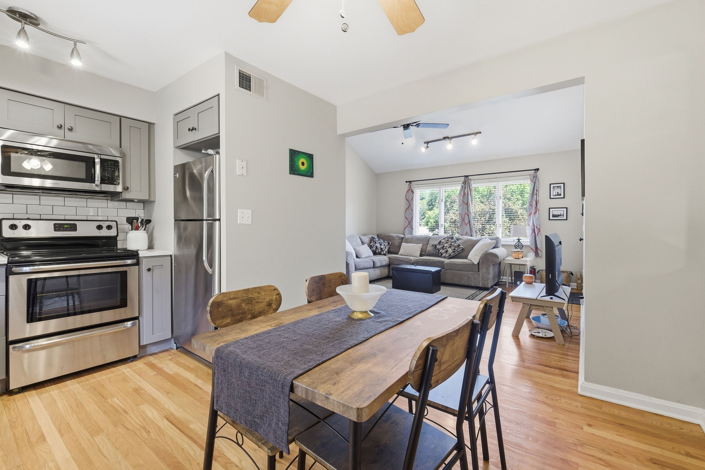  4101 Stoneview Drive, Louisville, KY 40207 - 物件實景