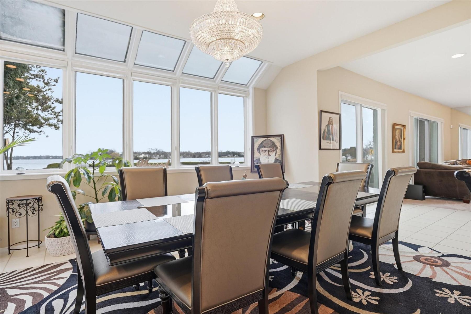  West Bloomfield - 物件實景