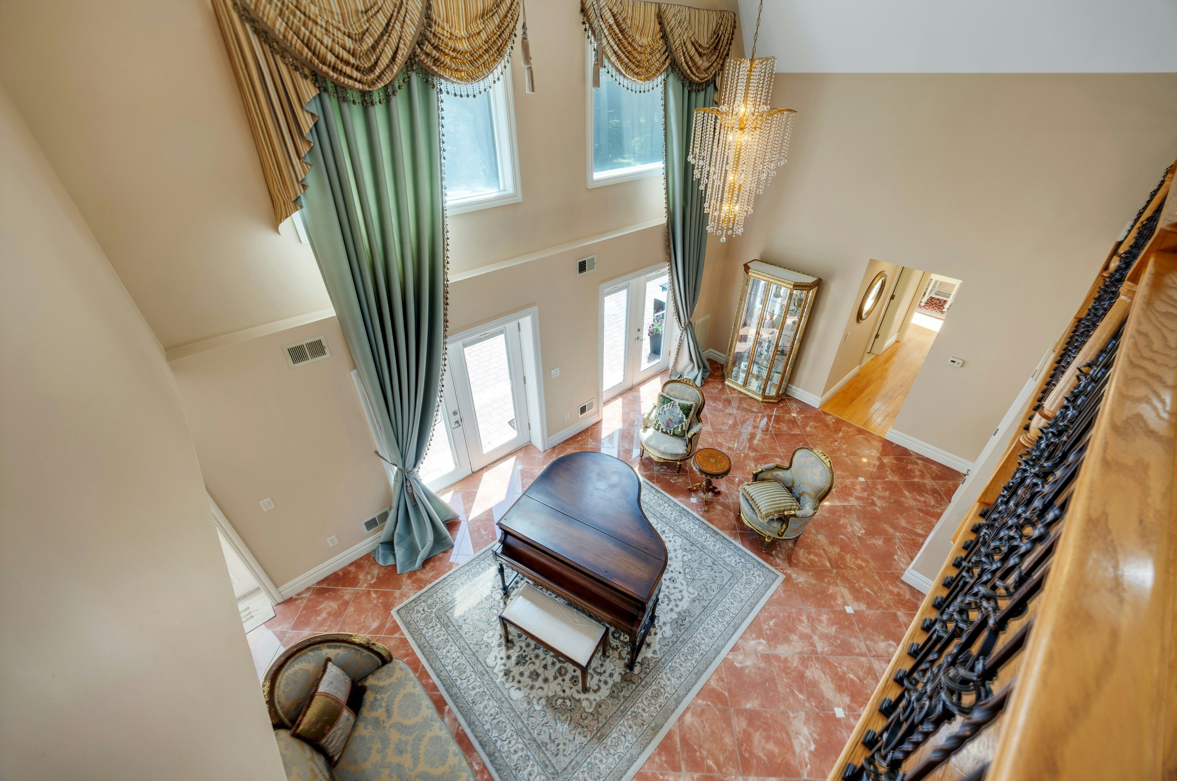  252 Mabel Place, Franklin Lakes, NJ 07417 - 物件實景